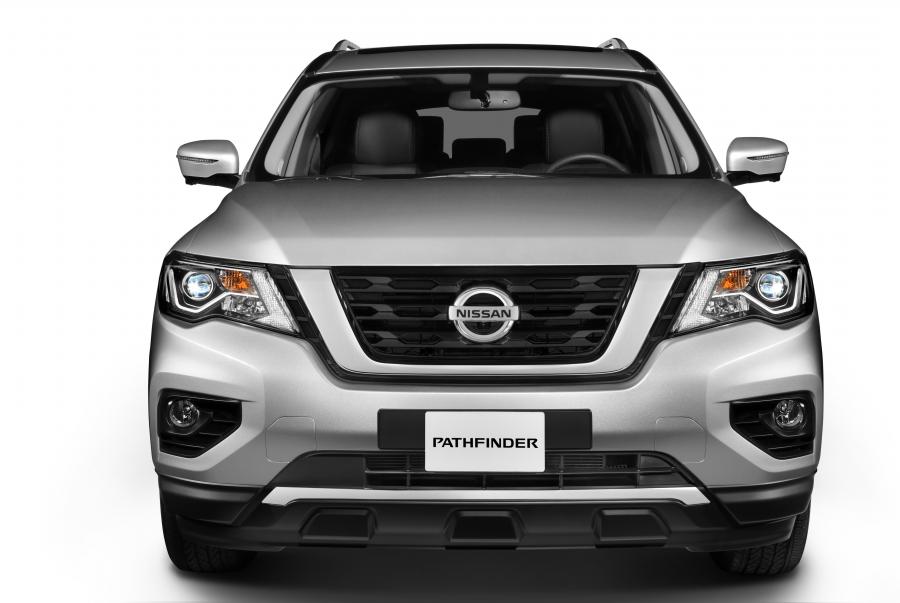  Nissan Pathfinder 2017 года  (LA) (фото 8 из 32)